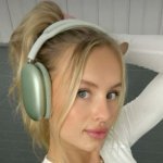 Ariana_V